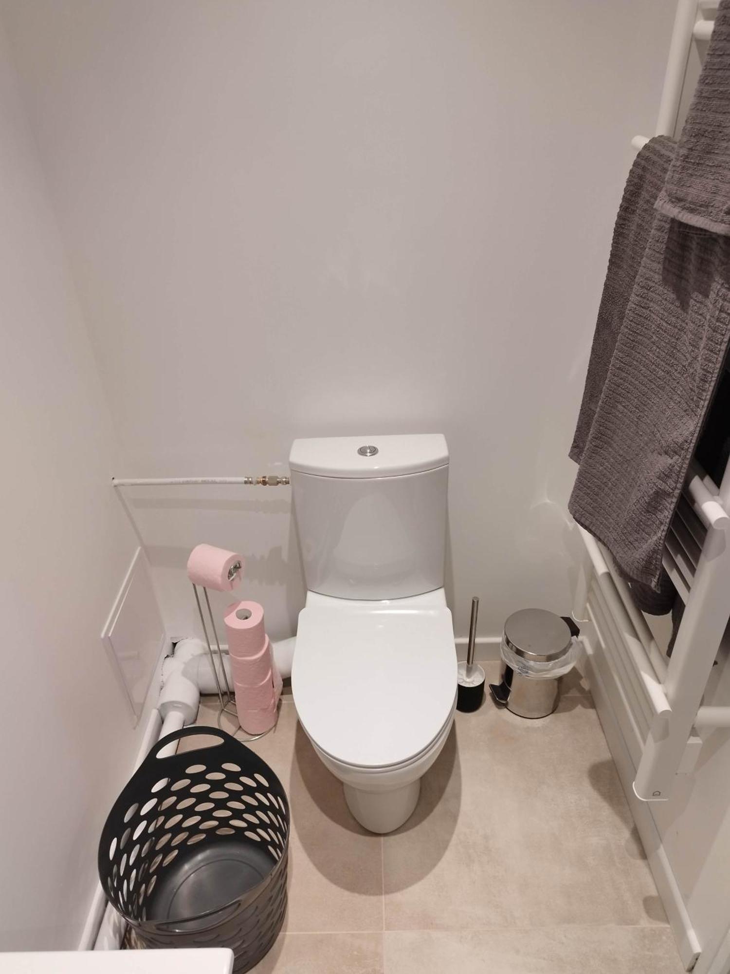 Le New York Bisontin 2 Apartment เบอซองซง ภายนอก รูปภาพ